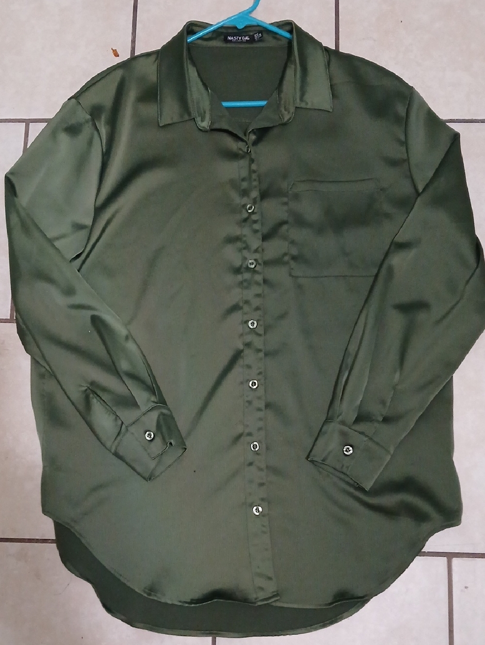 NASTY GAL Womens Size 6 Olive Satin Long Sleeve Button-Down Tunic Shirt